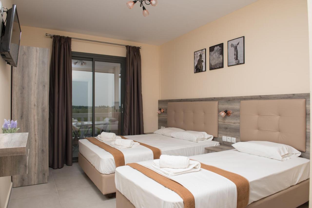 Ino Luxury Rooms Paralía エクステリア 写真