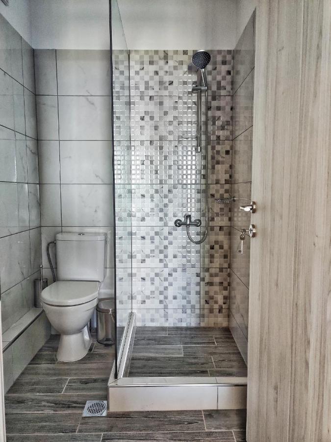 Ino Luxury Rooms Paralía エクステリア 写真